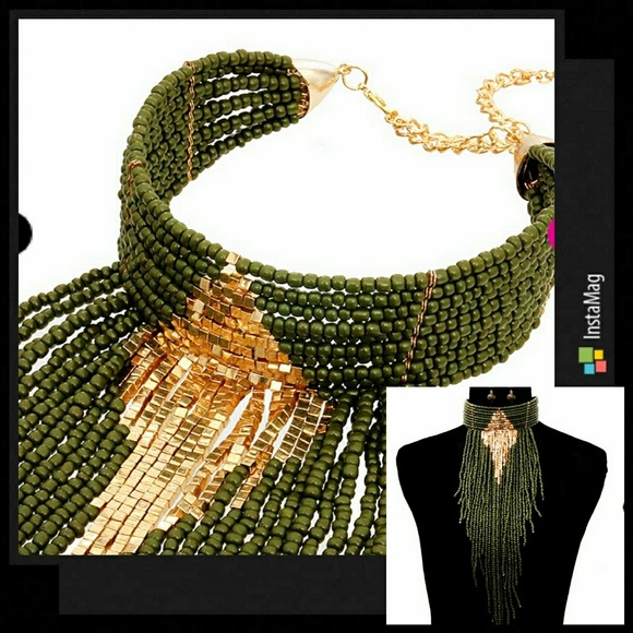 Beaded Bohemian Collar Necklace/Earring set - Picture 8 of 8